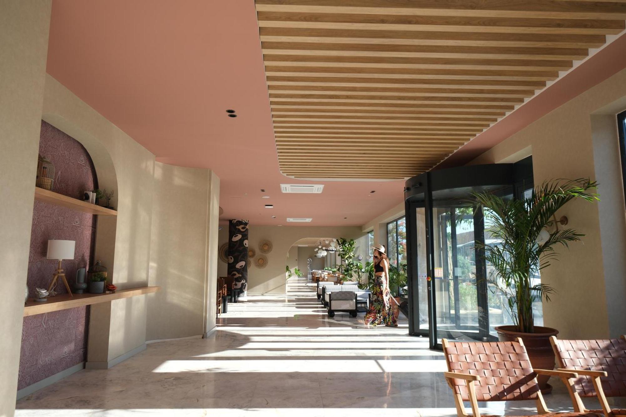 קלקן Lures Hotel מראה חיצוני תמונה